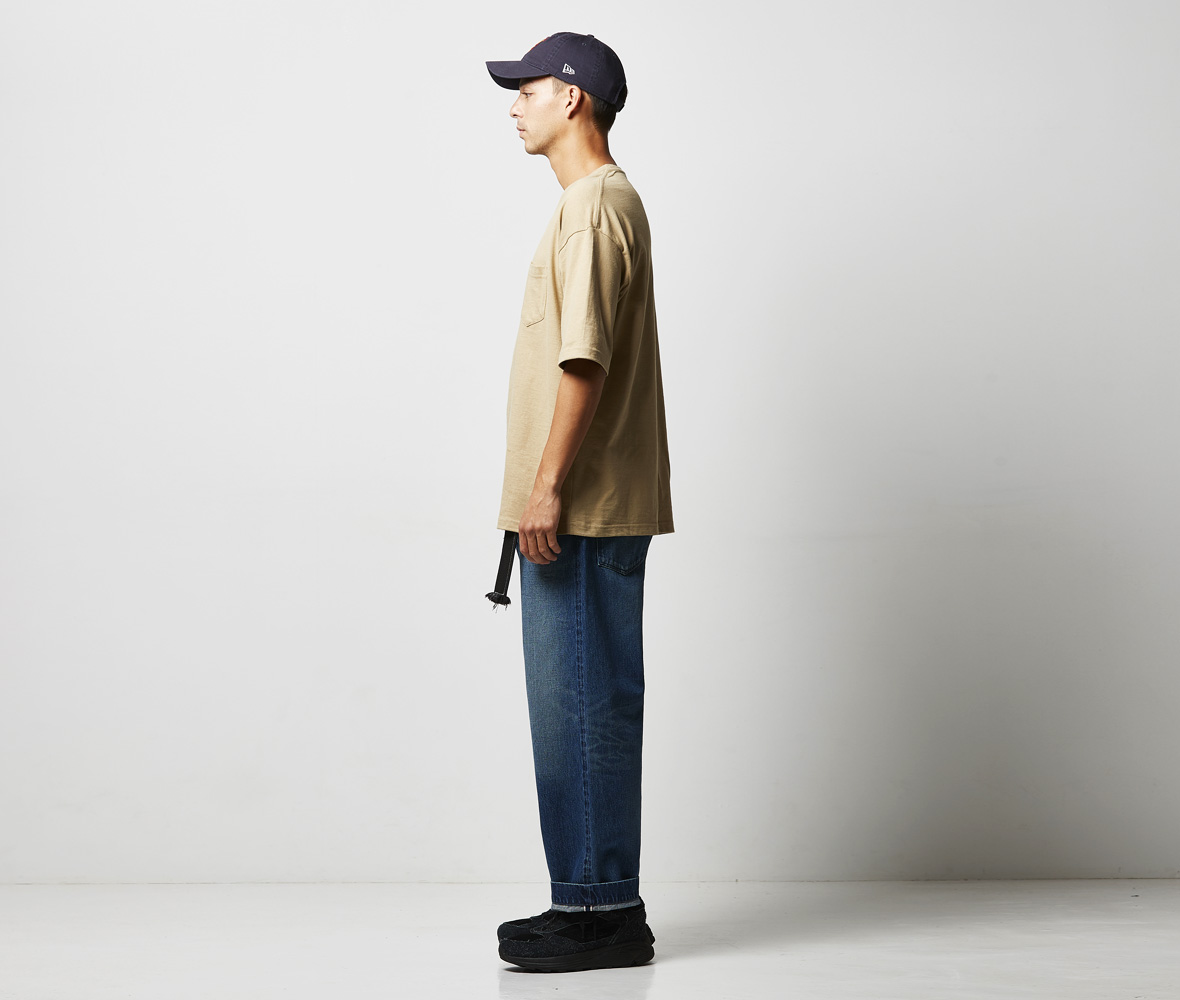 身長182cm Lサイズ サイドシルエット